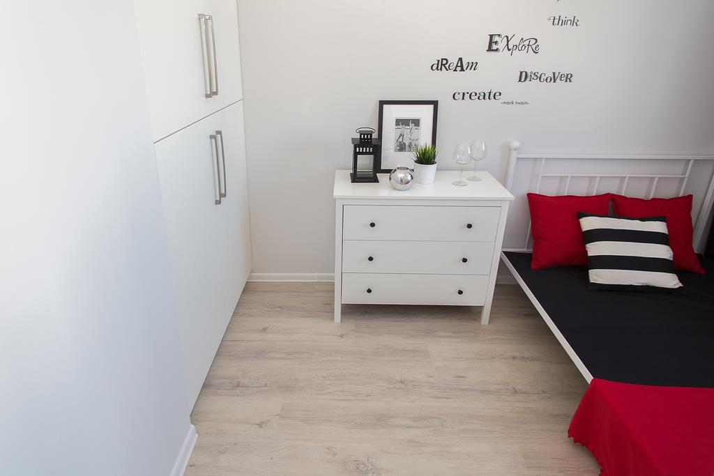 Apartment Cohen วอร์ซอ ภายนอก รูปภาพ